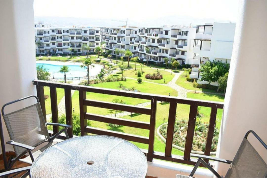 Mirador Golf 1 Apartment Cabo Negro Exterior photo
